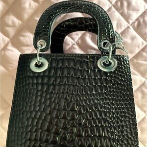Elegant Black Crocodile-Embossed Handbag
